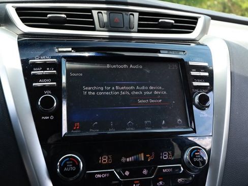 Used 2018 Nissan Murano SL AWD/4WD image 7