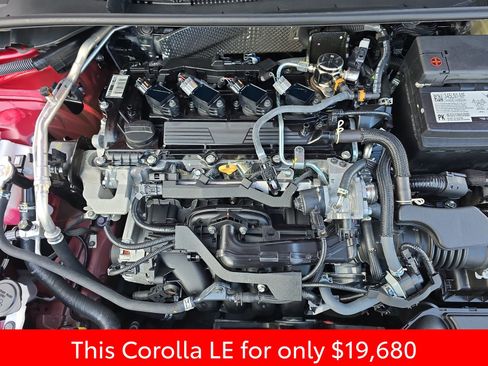 Used 2025 Toyota Corolla LE image 35