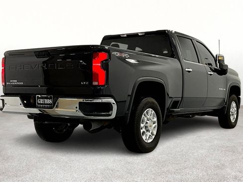 Certified 2024 Chevrolet Silverado 2500 LTZ image 2