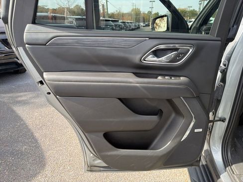 Used 2023 GMC Yukon SLT image 20