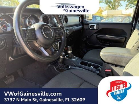 Used 2021 Jeep Gladiator Sport image 20