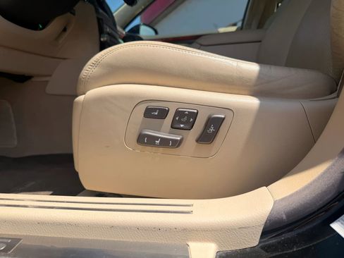 Used 2011 Lexus LS 460 L w/ Luxury Pkg AWD/4WD image 12