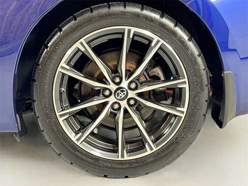 Used 2017 Toyota 86 image 11