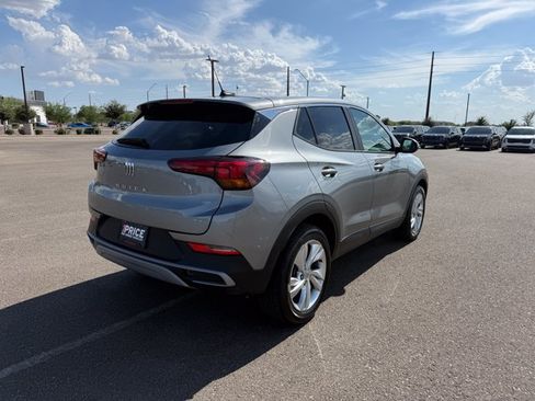 Used 2025 Buick Encore GX Preferred FWD image 5