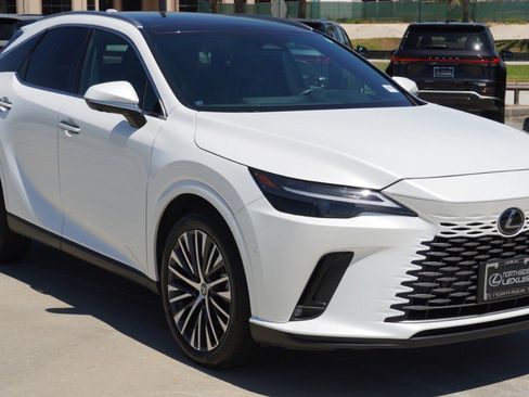 Used 2023 Lexus RX 350 Premium Plus w/ Cold Area Package FWD image 3