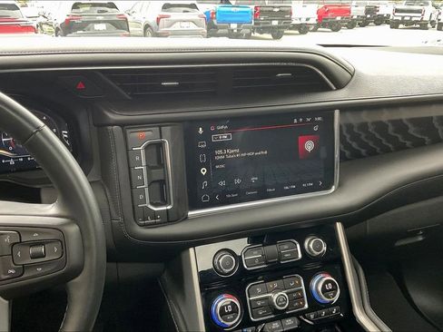 Used 2023 GMC Yukon XL Denali w/ LPO, Floor Liner Package AWD/4WD image 6