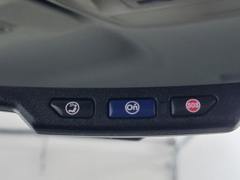 Used 2018 GMC Canyon SLE w/ SLE Convenience Package image 26