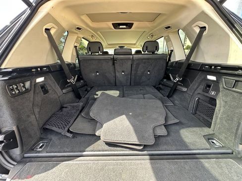 Used 2020 BMW X7 xDrive40i w/ Cold Weather Package image 15