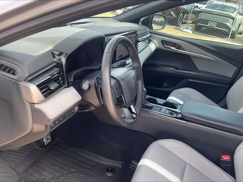 Used 2025 Toyota Camry SE w/ Multimedia Upgrade Package FWD image 2