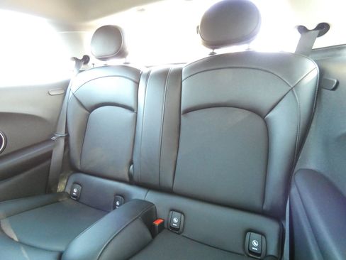 Used 2015 MINI Cooper S image 50