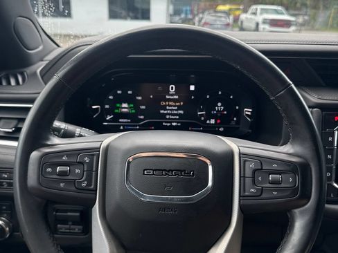 Used 2023 GMC Yukon Denali w/ Max Trailering Package AWD/4WD image 24