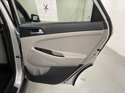 Used 2018 Hyundai Tucson SE image 13