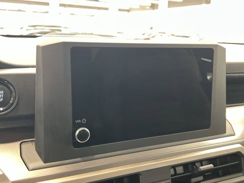 Used 2024 Toyota Tacoma SR5 image 15