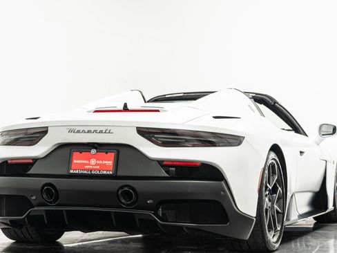 Used 2023 Maserati MC20 Spyder RWD image 9