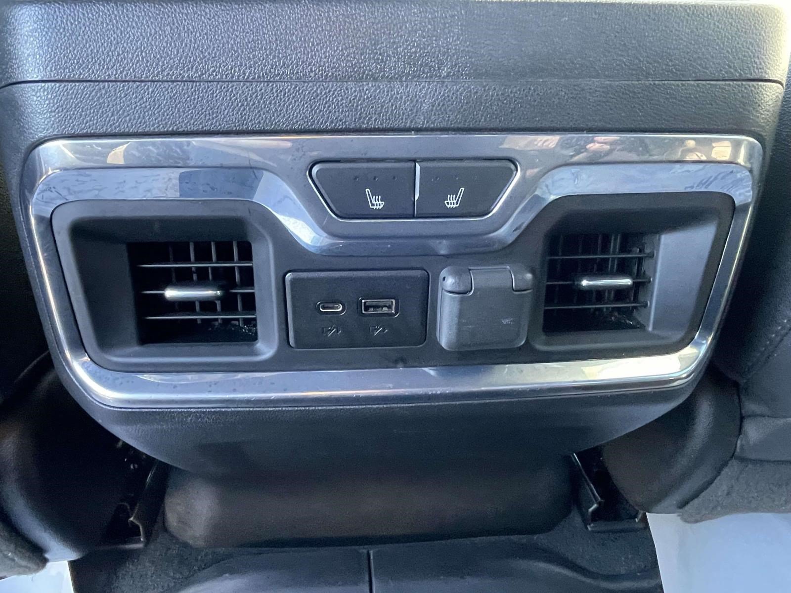Used 2023 GMC Sierra 2500 AT4 w/ AT4 Preferred Package AWD/4WD image 18