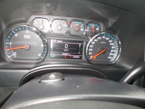 Used 2015 Chevrolet Tahoe LT image 15