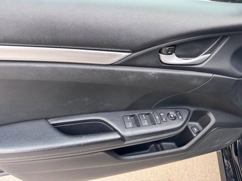 Used 2020 Honda Civic Sport image 15