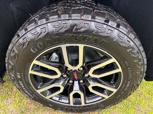 New 2026 GMC Sierra 1500 AT4 w/ AT4 Premium Package image 13