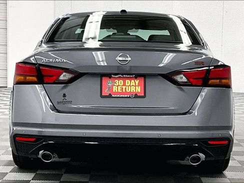 New 2026 Nissan Altima 2.5 SR FWD image 5