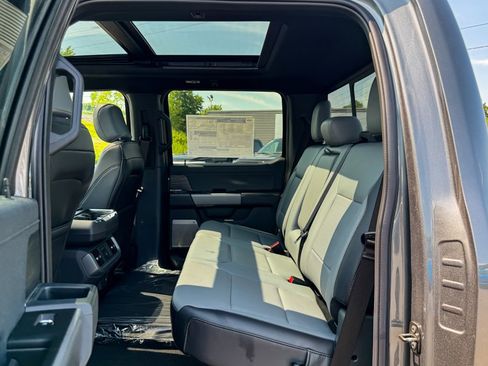 New 2025 Ford F150 Lightning Lariat image 19