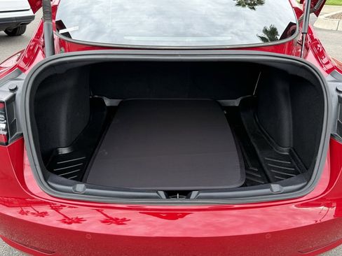 Used 2022 Tesla Model 3 Performance image 18