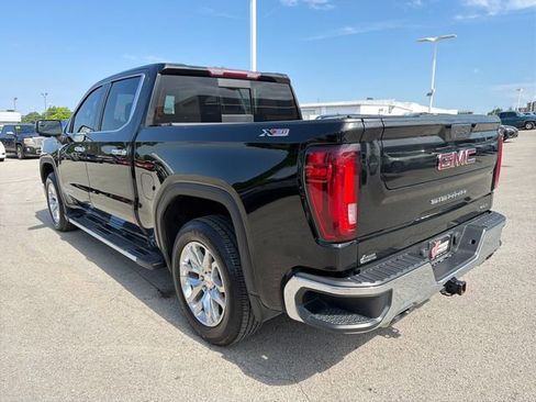 Used 2022 GMC Sierra 1500 SLT AWD/4WD image 5