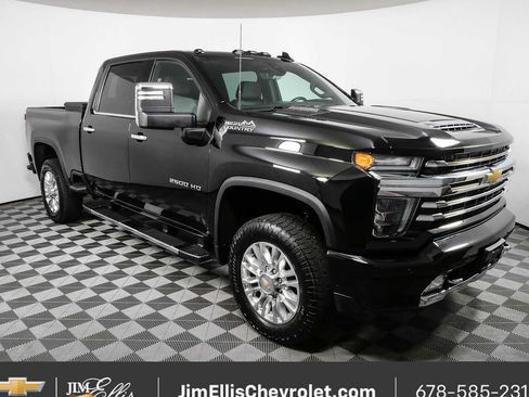 Certified 2022 Chevrolet Silverado 2500 High Country w/ Z71 Off-Road Package AWD/4WD image 1