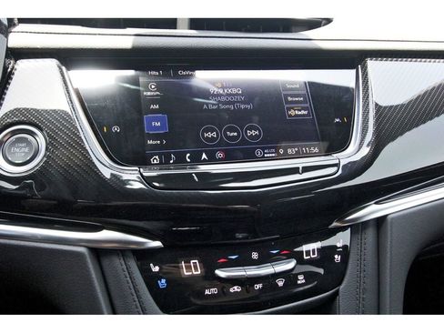 New 2025 Cadillac XT6 Sport w/ LPO, Onyx Lite Package image 16