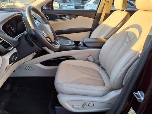 Used 2017 Lincoln MKX Select w/ Select Plus Package image 5