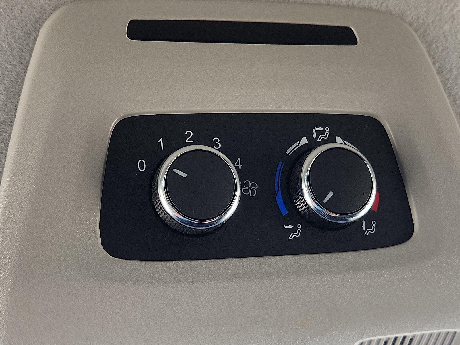 Used 2024 Ford Transit 350 XL RWD image 16