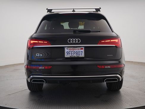 Used 2023 Audi Q5 2.0T Premium w/ Convenience Package image 4