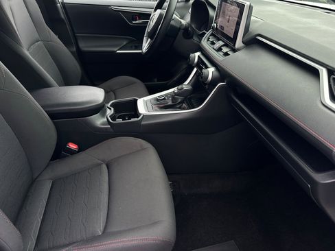 Used 2023 Toyota RAV4 SE w/ Weather & Moonroof Package image 16