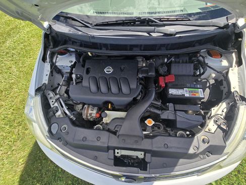 Used 2009 Nissan Versa 1.8 S w/ PWR Pkg FWD image 2