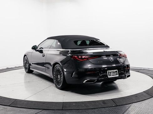 Used 2024 Mercedes-Benz CLE 450 4MATIC Cabriolet w/ Driver Assistance Package image 31