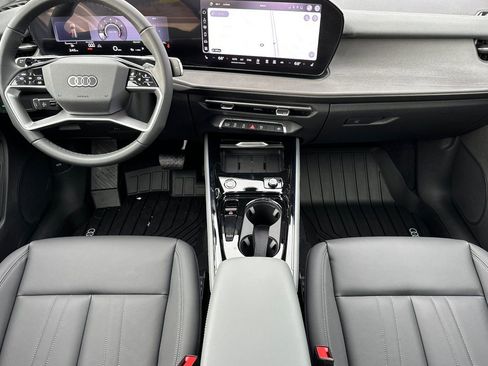 New 2026 Audi Q3 quattro 2.0T AWD/4WD image 12