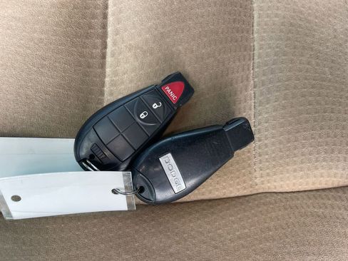 Used 2016 Dodge Grand Caravan SE w/ Quick Order Package 29E SE image 30