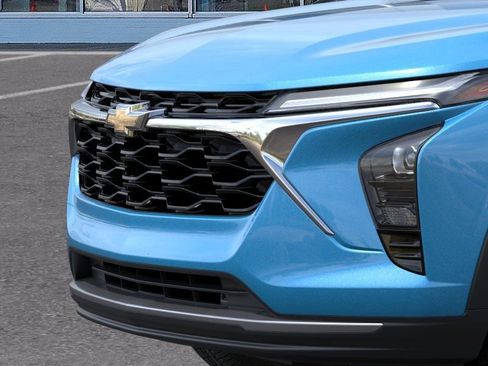 New 2026 Chevrolet Trax LT w/ Driver Confidence Package FWD image 13