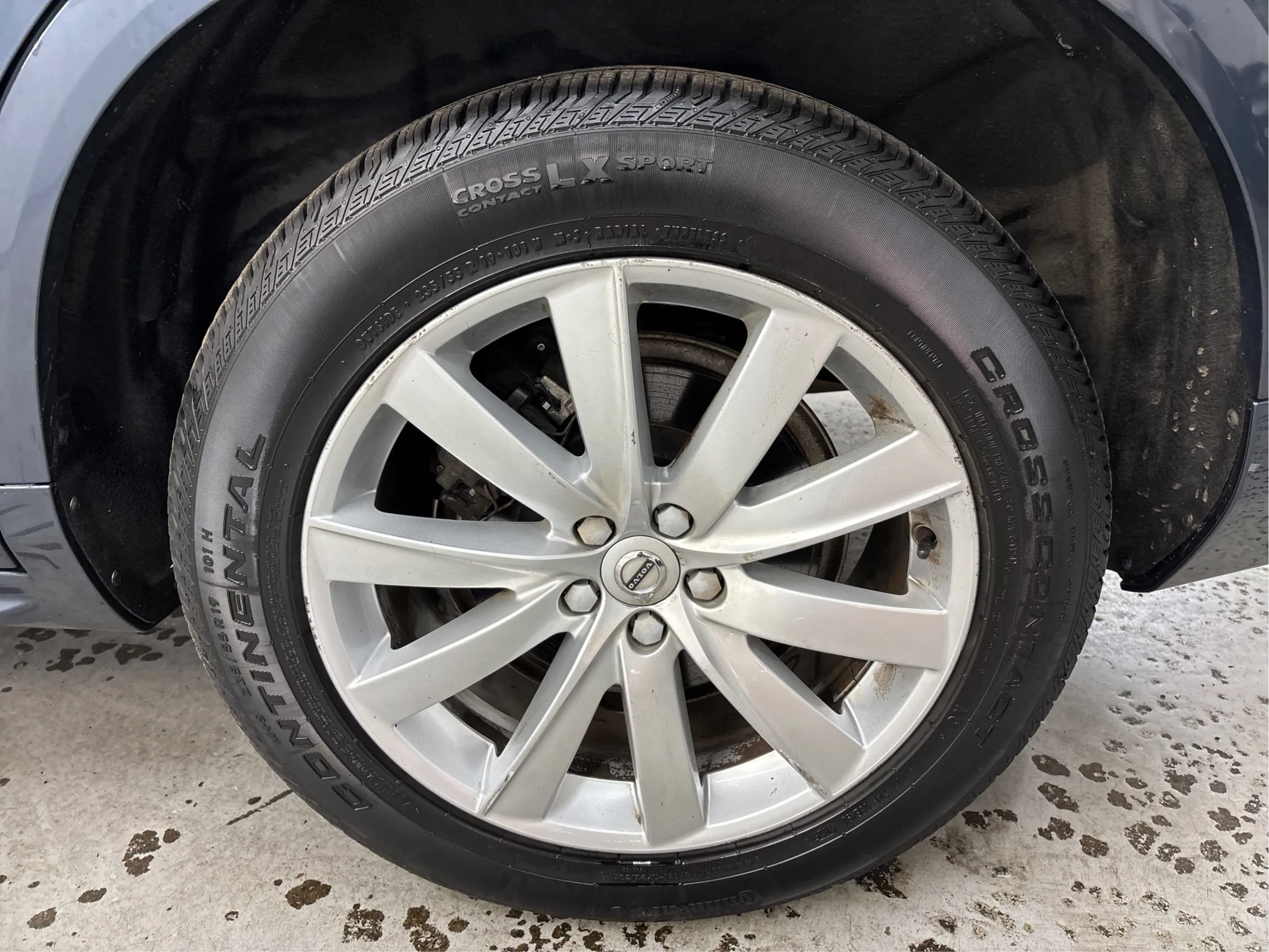 Used 2019 Volvo XC90 T6 Momentum AWD/4WD image 30