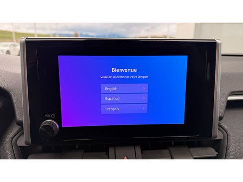 Used 2025 Toyota RAV4 SE w/ Convenience Package image 19