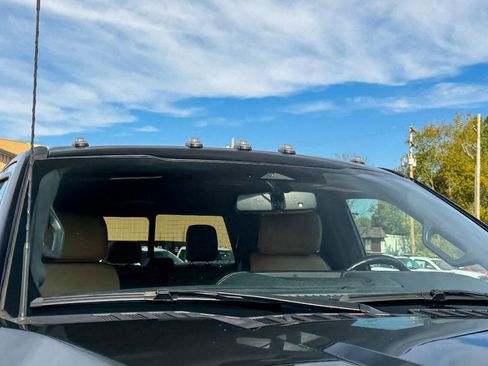 Used 2023 Ford F250 Lariat w/ Tremor Off-Road Package image 44