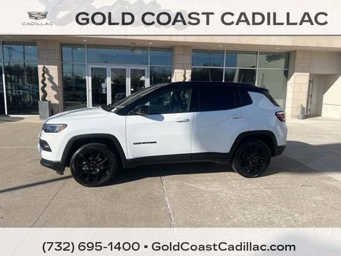 Used 2022 Jeep Compass Altitude image 2