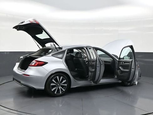 Used 2022 Honda Civic EX-L image 29