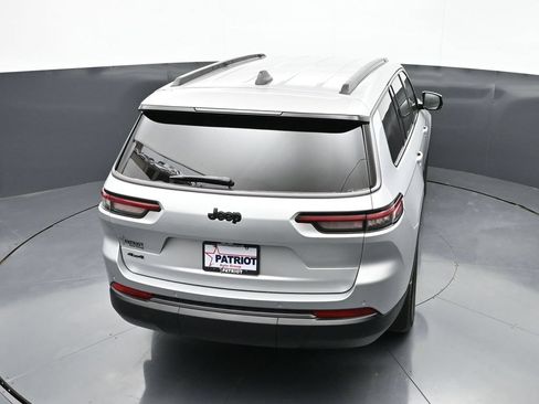 New 2026 Jeep Grand Cherokee L 4WD image 36