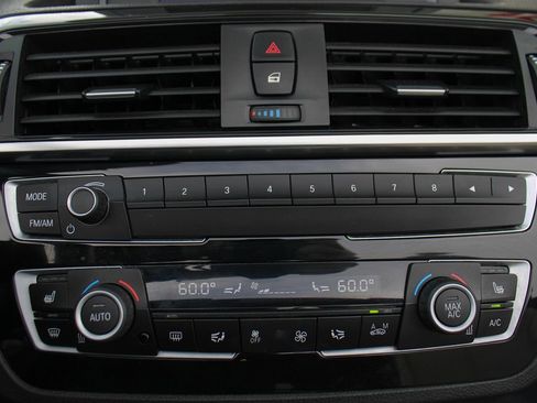 Used 2020 BMW 230i xDrive Convertible w/ Convenience Package image 31