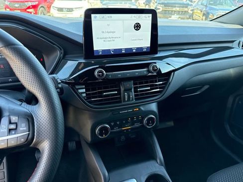 Used 2025 Ford Escape ST-Line image 19