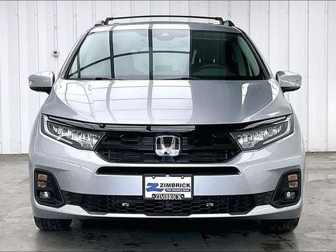 Certified 2026 Honda Odyssey Touring image 3