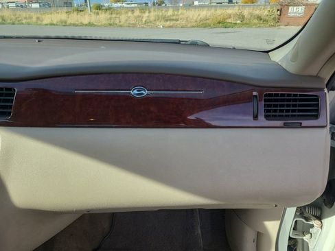 Used 2008 Chevrolet Impala LT FWD image 16