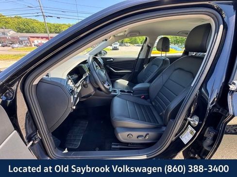 Used 2024 Volkswagen Jetta SE FWD image 28