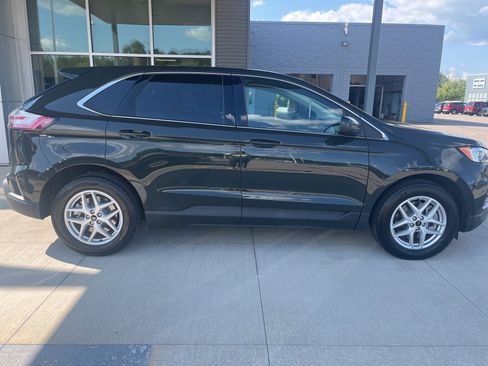 Certified 2023 Ford Edge SEL w/ Convenience Package image 8