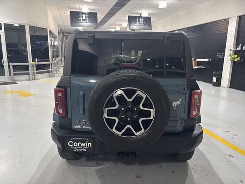 Used 2021 Ford Bronco Outer Banks image 8